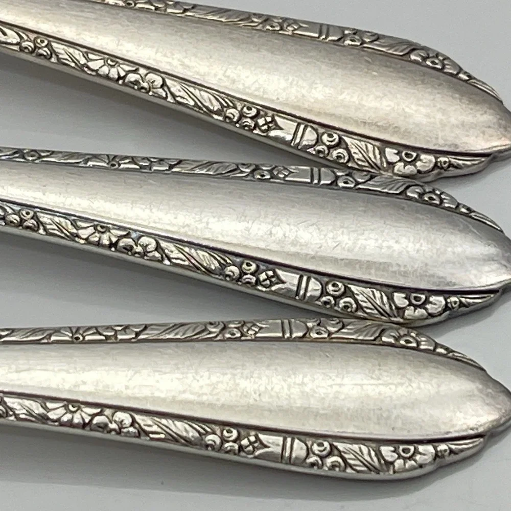 Vintage 1935 Tudor Plate by Oneida Community Madelon Pattern Salad Forks Set 3